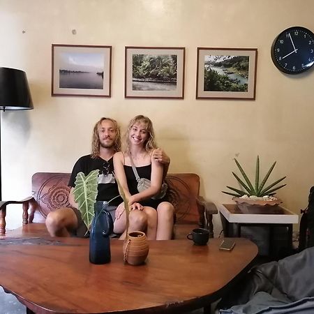 Boundary Hostel And Cafe Surat Thani Exterior foto